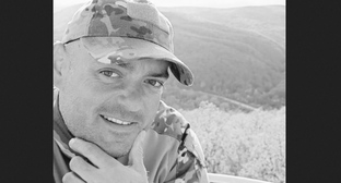 Денис Игнатьев. Фото со страницы администрации Новоаннинского района https://vk.com/public172935495?w=wall-172935495_8509 Денис Игнатьев. Фото со страницы администрации Новоаннинского района https://vk.com/public172935495?w=wall-172935495_8509