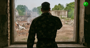 Военный на СВО. Иллюстрация создана «Кавказским узлом» с помощью ИИ в программе Copilot Военный на СВО. Иллюстрация создана «Кавказским узлом» с помощью ИИ в программе Copilot