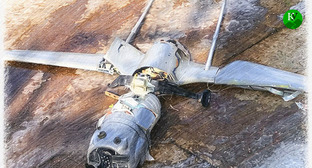 Сбитый беспилотник. Иллюстрация создана "Кавказским узлом" при помощи ИИ в программе Copilot