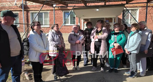 Стоп-кадр видеообращения жителей Апшеронска. 2 марта 2026 г. Скриншот видео https://t.me/UtrennijYug/43868