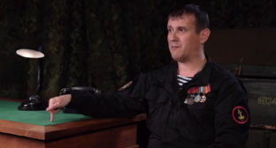 Иван Отраковский. Стоп-кадр видео https://www.youtube.com/watch?v=dZwIef9yM5g.