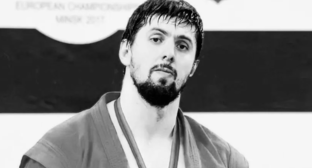 Аслан Камбиев. Скриншот фото https://playbookpro.ru/photo/gazeta-yuga-nalchik?utm_medium=organic&utm_source=yandexsmartcameraю