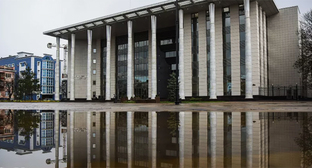 Краснодарский краевой суд. Фото: Елена Синеок, ЮГА.ру