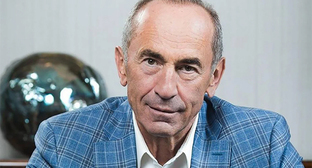 Роберт Кочарян. Фото: Report https://report.az/ru/v-regione/robert-kocharyan-ya-ne-finansiroval-dvizhenie-arhiepiskopa-bagrata