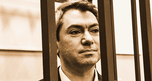 Григорий Мельконьянц в суде. Скриншот https://youtu.be/0qp_9z9oUF4?si=I5dyCql8U96vB-gq