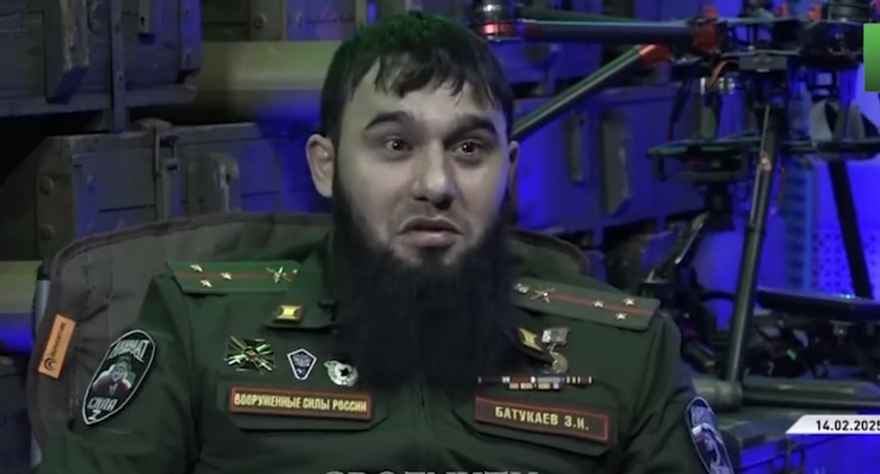 Зелимхан Батукаев дает интервью ЧГТРК "Грозный" 14 февраля 2025 года. Кадр видео groznytv
/ Instagram**